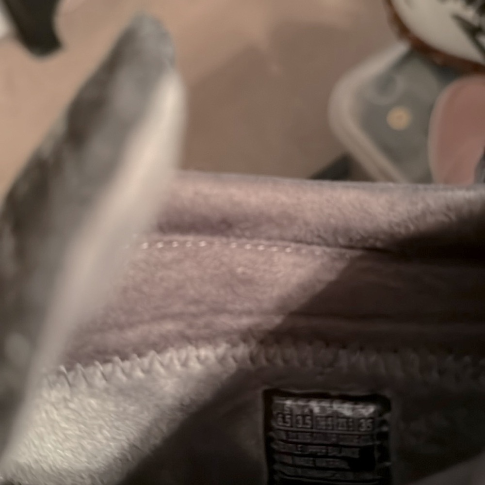 BOBS Memory Foam Boots size 6.5 - Picture 11 of 11